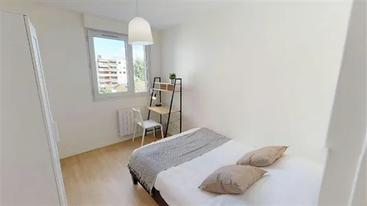 Rooms in Lyon - photo 4