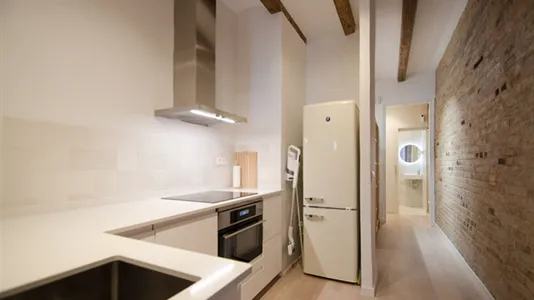 Apartments in Barcelona Sants-Montjuïc - photo 10