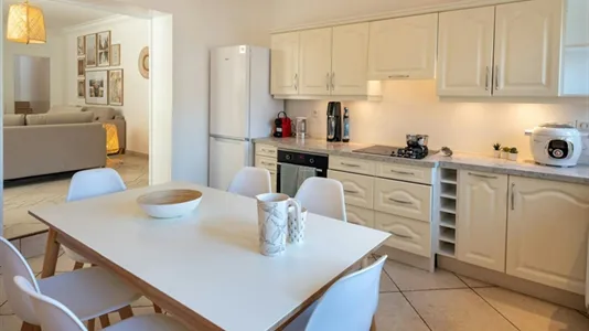 Rooms in Lyon - photo 8