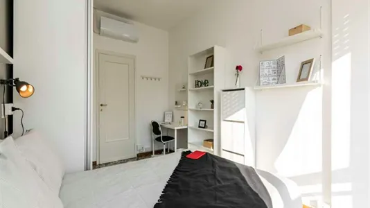 Rooms in Milano Zona 8 - Fiera, Gallaratese, Quarto Oggiaro - photo 6