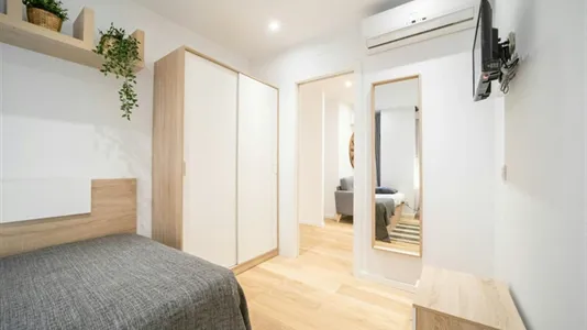 Rooms in Madrid Chamberí - photo 9