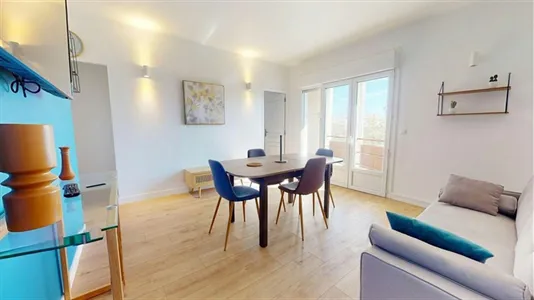 Apartments in Nîmes - photo 6