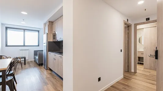 Rooms in Santander - photo 10