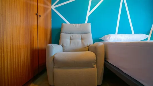 Rooms in Barcelona Sants-Montjuïc - photo 6