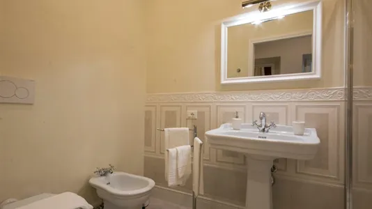 Apartments in Florence - photo 8