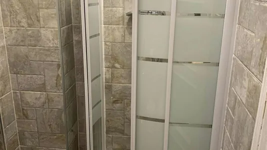 Rooms in Madrid Chamberí - photo 9