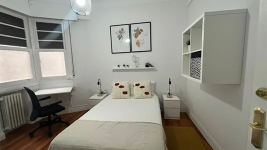 Rooms in Bilbao - photo 5