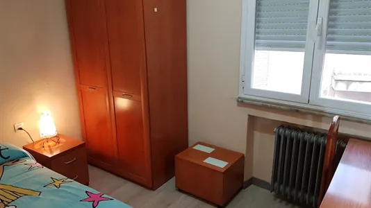 Rooms in Salamanca - photo 9