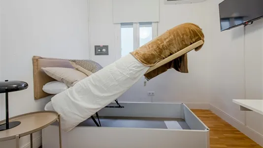 Rooms in Madrid Retiro - photo 5