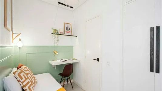 Rooms in Madrid Centro - photo 7