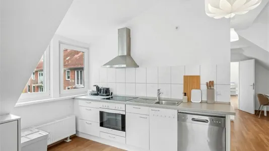 Apartments in Location is not specified - photo 9