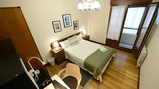 Rooms in Bilbao - photo 4