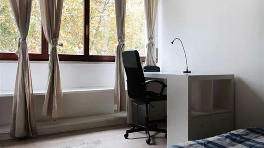 Rooms in Milano Zona 2 - Stazione Centrale, Gorla, Turro, Greco, Crescenzago - photo 2