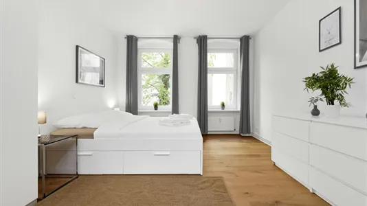 Apartments in Berlin Mitte - photo 2