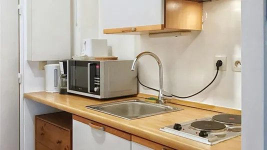 Apartments in Paris 17ème arrondissement - photo 10