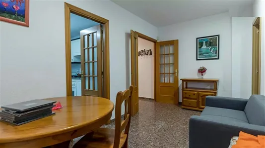 Rooms in Castellar Oliveral - photo 5