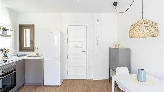 Apartments in Barcelona Ciutat Vella - photo 7