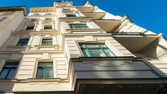 Apartments in Vienna Josefstadt - photo 4
