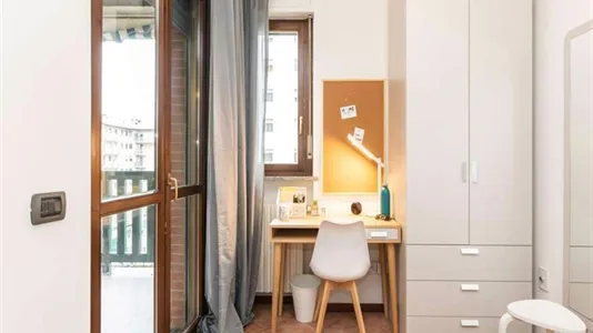Rooms in Milano Zona 5 - Vigentino, Chiaravalle, Gratosoglio - photo 4