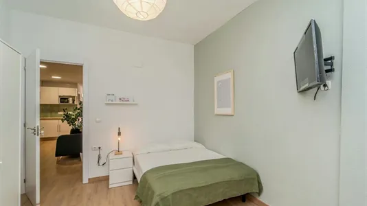 Rooms in Valladolid - photo 4