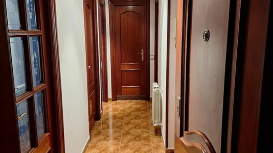 Rooms in Oviedo - photo 10