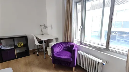 Rooms in Madrid Chamberí - photo 4