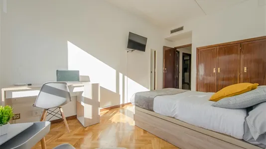 Rooms in Madrid Tetuán - photo 4