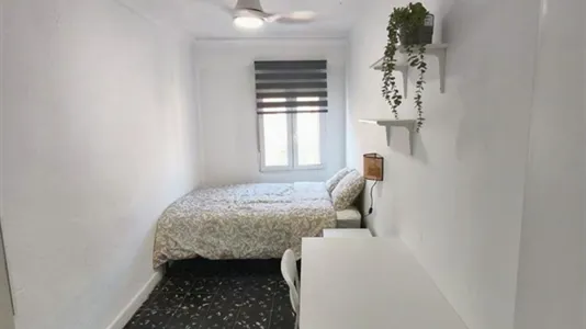 Rooms in Tavernes Blanques - photo 2