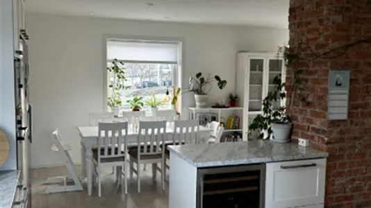 Houses in Kungälv - photo 4