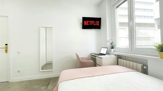 Rooms in Madrid Moncloa-Aravaca - photo 5