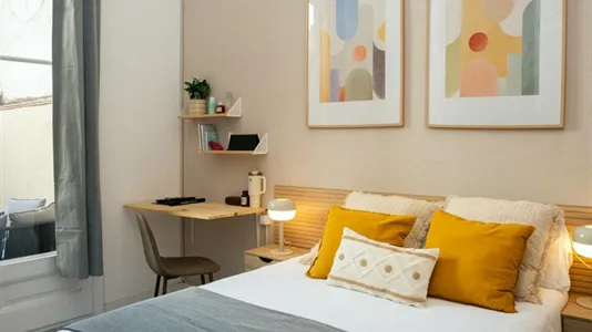 Rooms in Barcelona Eixample - photo 5