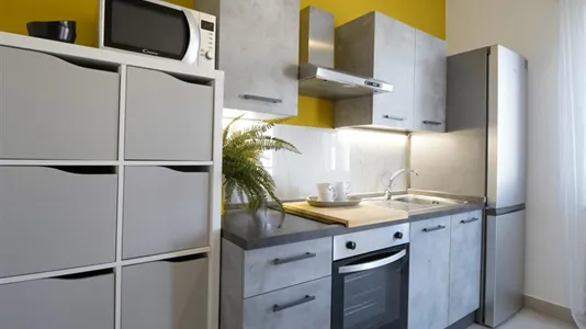 Rooms in Pavia - photo 9