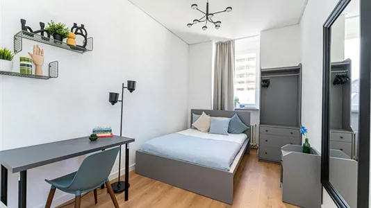 Rooms in Berlin Charlottenburg-Wilmersdorf - photo 1