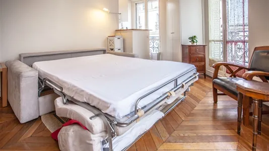 Apartments in Paris 1er arrondissement - photo 10