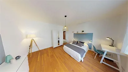 Room for rent in Lyon, Auvergne-Rhône-Alpes