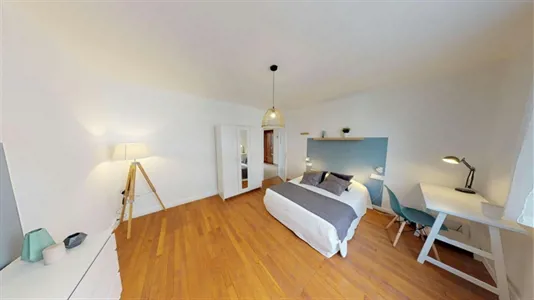 Rooms in Lyon - photo 1