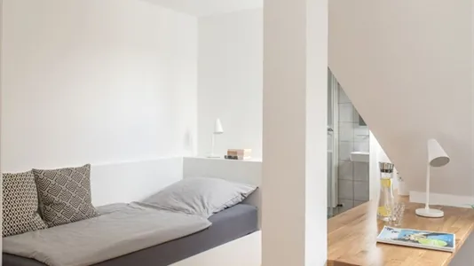 Apartments in Cologne Innenstadt - photo 4