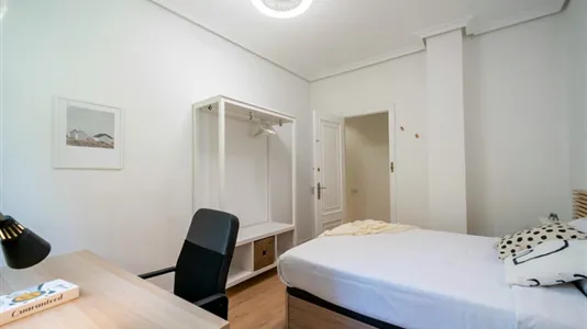 Rooms in Valencia Extramurs - photo 6