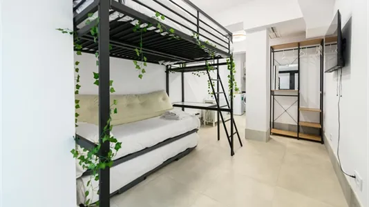 Apartments in Madrid Salamanca - photo 8