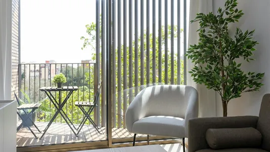 Apartments in Barcelona Eixample - photo 8