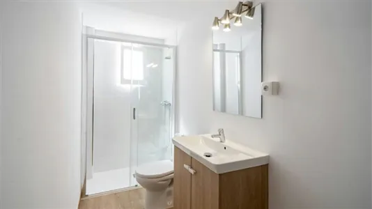 Rooms in el Camí de Vera - photo 8