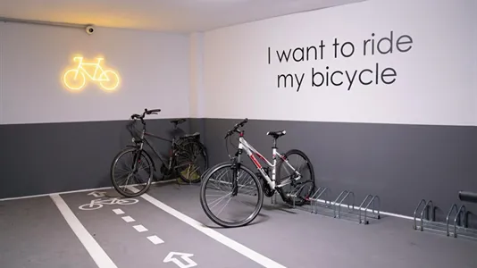 Apartments in Burjassot - photo 10