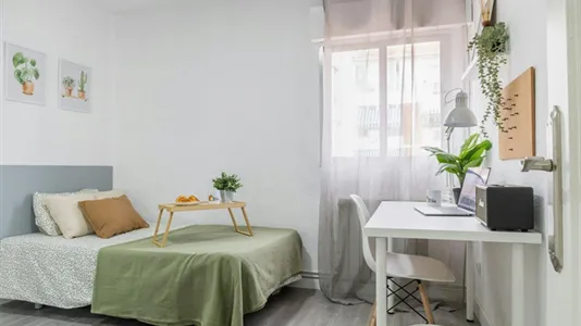 Rooms in Madrid Vicálvaro - photo 2