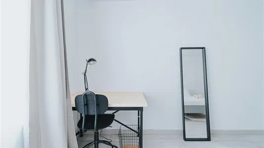 Rooms in Madrid Arganzuela - photo 4