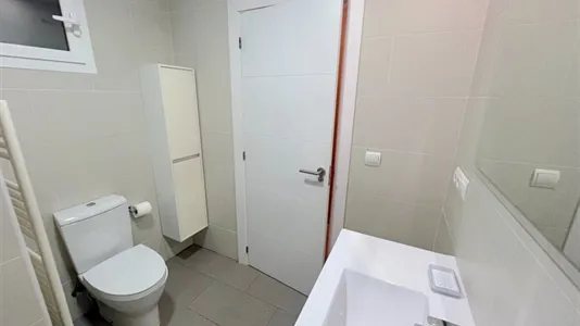 Rooms in Valencia L'Eixample - photo 9