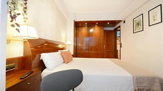 Rooms in Bilbao - photo 7