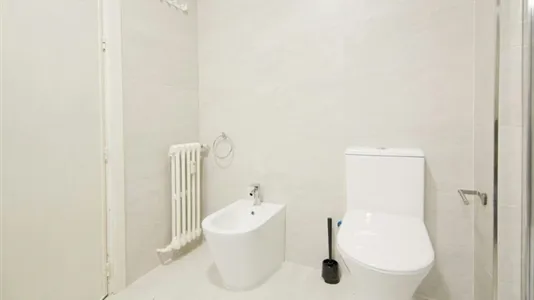 Rooms in Madrid Moncloa-Aravaca - photo 10