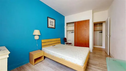 Apartments in Saint-Étienne - photo 2