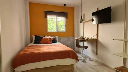 Rooms in Alboraya - photo 1