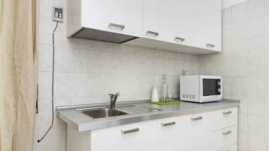 Rooms in Milano Zona 8 - Fiera, Gallaratese, Quarto Oggiaro - photo 10